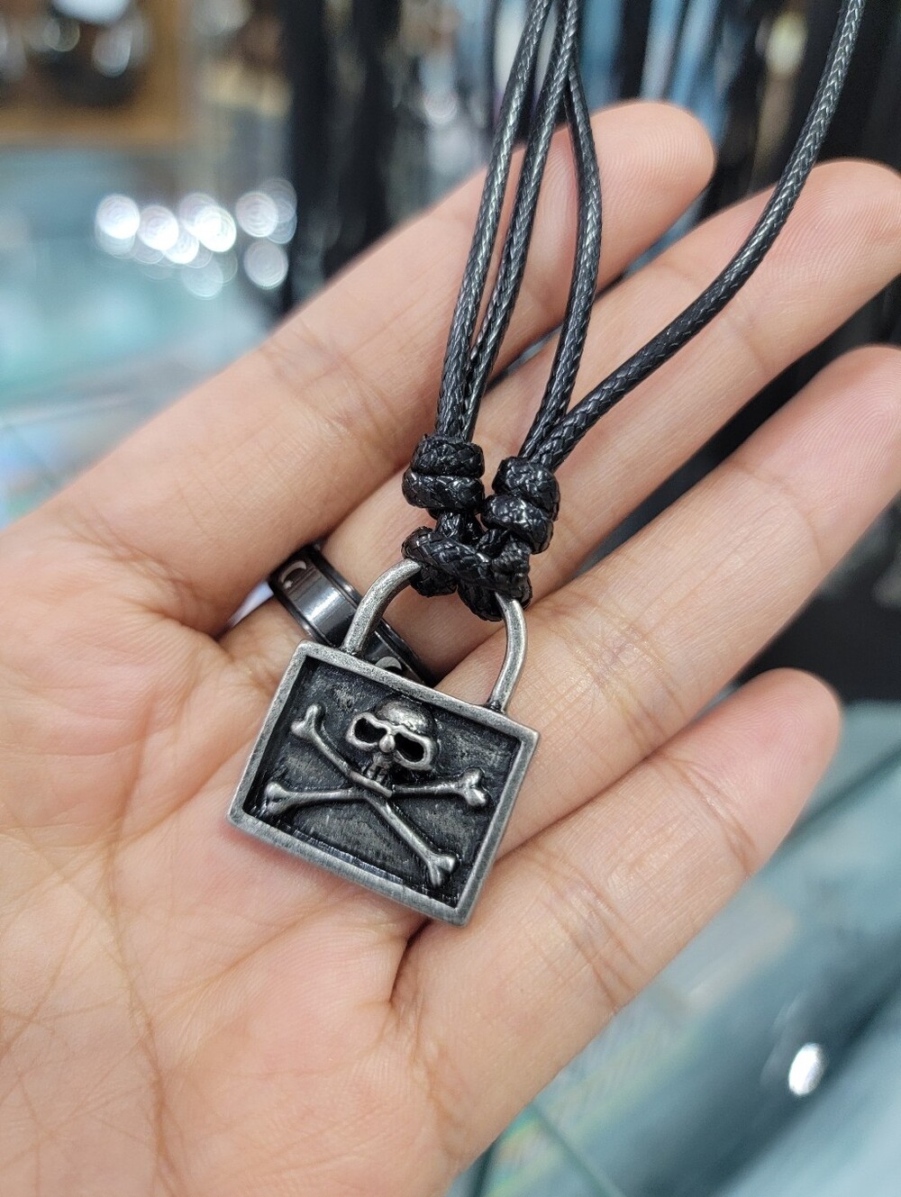 Men's Black Skull & Crossbones Pendant Necklace - Unbranded